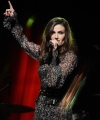 Idina2BMenzel2BIdina2BMenzel2BPerforms2BConcert2B-L_PBoGTN7_x.jpg