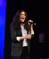 Idina2BMenzel2BPTTOW2BSESSIONS2BWORLDZ2BKickoff2BTJiiznrbfkMx.jpg