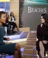 idina-menzel-good-morning-america-january-19th-2017-1.jpg