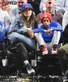 idina-menzel-walker-nathaniel-diggs-956565538.jpg
