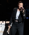 idina_menzel-9.jpg